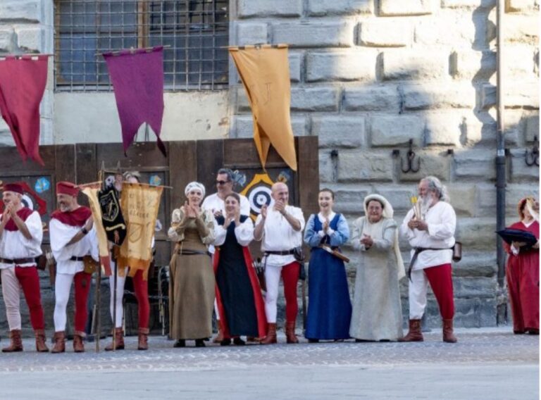 RIEVOCAZIONI STORICHE IN UMBRIA: PALIO DELLE 4 PORTE DI BALESTRA MANESCA A CITTA’ DI CASTELLO